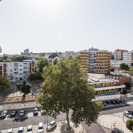 Lisbon Airport Suites Exterior photo